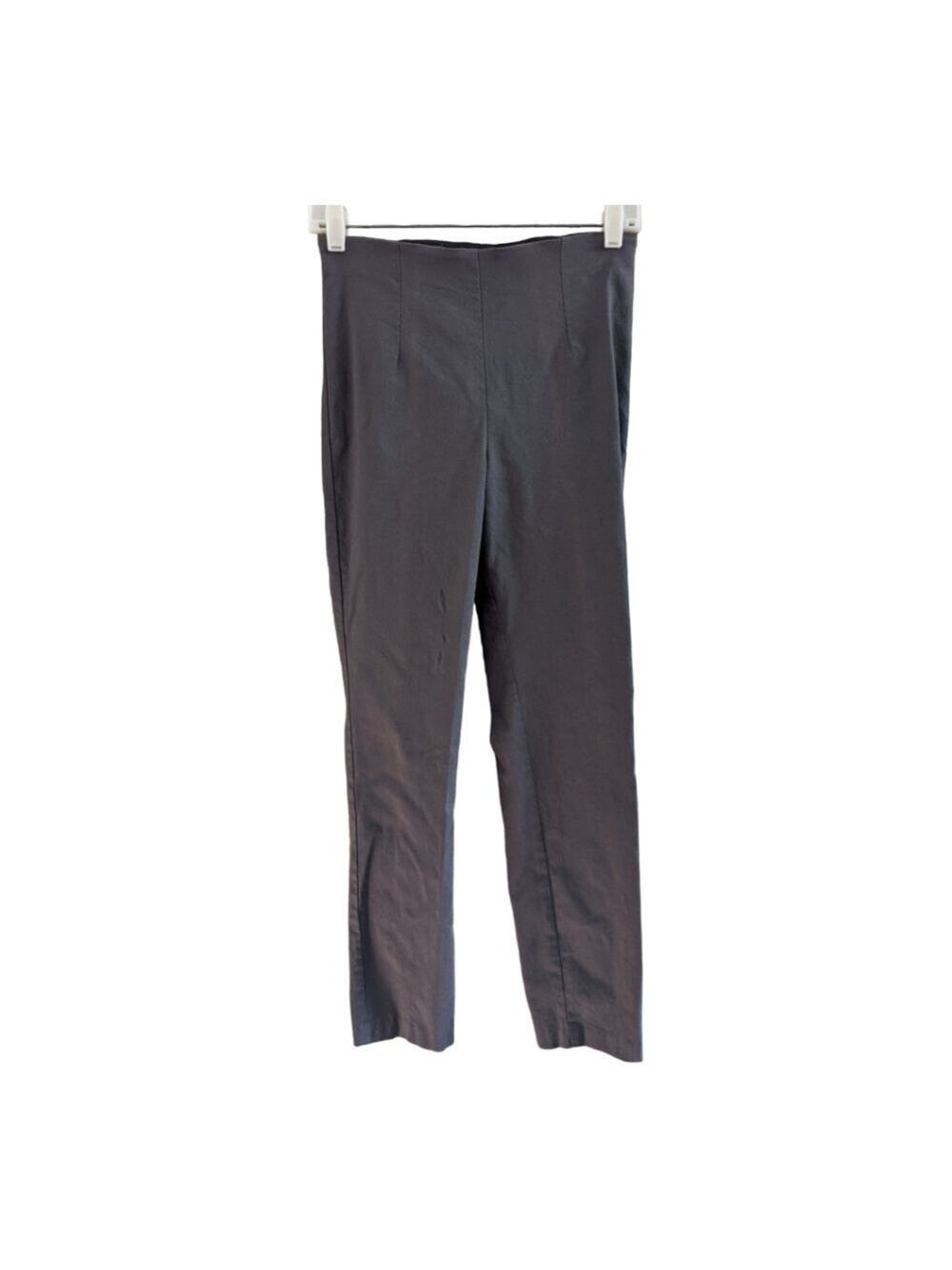 𝅺⭐EQUESTRIAN brand riding pants Size S Flaw